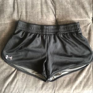 Under Armour, Black Gym Shorts